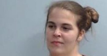 SERENA CLARK | 2017-09-01 01:06:00 Fayette County, Kentucky Booking