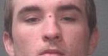 JERRETT REED | 2017-09-13 23:46:00 Onslow County, North Carolina Booking