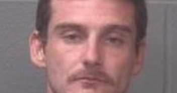 NICHOLAS DIXON | 2017-09-15 21:21:00 Onslow County, North Carolina Booking
