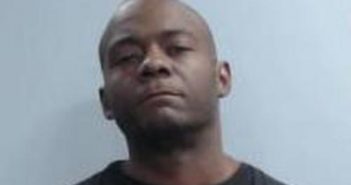 MICHAEL LACEWELL | 2017-09-15 01:31:00 Fayette County, Kentucky Booking