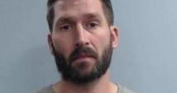 KEVIN STINNETT | 2017-09-16 03:10:00 Fayette County, Kentucky Booking