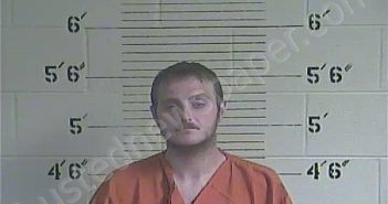 CHRISTOPHER R JONES | 2017-09-17 20:14:00 Three Forks, Kentucky Booking