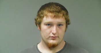 DAKOTA S DIXON | 2017-09-18 02:32:00 Randolph County, Missouri Booking