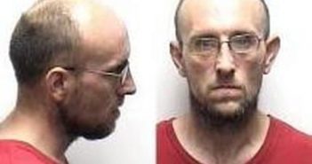 CHRISTOPHER MONROE | 2017-09-19 04:54:00 Clark County, Indiana Booking