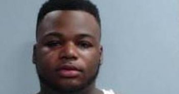 LOUIS SANFORD | 2017-09-22 17:27:00 Fayette County, Kentucky Booking