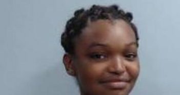 MONESHA LYONS | 2017-09-22 19:55:00 Fayette County, Kentucky Booking