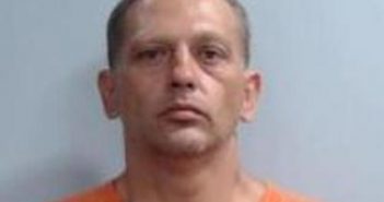 JASON LINVILLE | 2017-09-23 05:43:00 Fayette County, Kentucky Booking