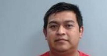 HELADIO HERNANDEZ | 2017-09-27 13:52:00 Fayette County, Kentucky Booking