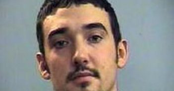 JULIAN WELCH | 2017-09-29 19:28:00 Fayette County, Kentucky Booking