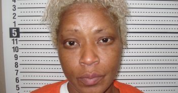 ANGELA N/A ESKRIDGE | 2017-10-02 14:32:00 Scott County, Missouri Booking