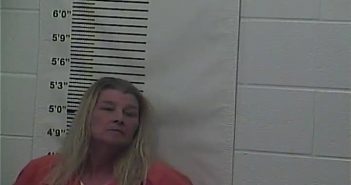 LINDA TOLLER | 2017-10-02 15:17:00 Lewis County, Kentucky Booking