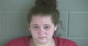 TIFFANY DAWN SEABOLT | 2017-10-02 06:45:00 Levy County, Florida Booking