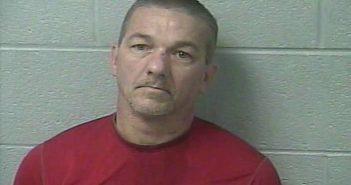 THOMAS GENE HUTCHINSON | 2017-10-03 11:16:00 Marshall County, Tennessee Booking