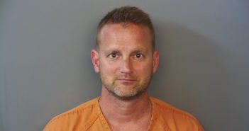 DEREK ANDREW LEMAN | 2017-10-03 16:58:00 Hendricks County, Indiana Booking