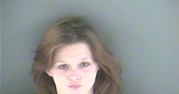 CASANDRA SUE HALL | 2017-10-03 15:27:00 Shelby County, Indiana Booking