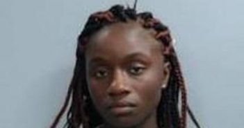 VERO BLOH | 2017-10-04 22:41:00 Fayette County, Kentucky Booking