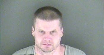 CHADWICK DEL LUCAS | 2017-10-04 13:56:00 Shelby County, Indiana Booking