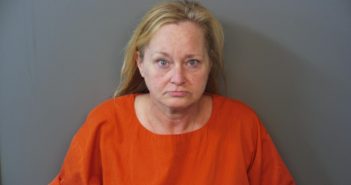 JENI MARIE KIPLINGER | 2017-10-04 02:40:00 Hendricks County, Indiana Booking