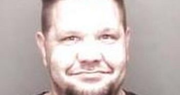 STANLEY DORATO | 2017-10-04 10:40:00 Vanderburgh County, Indiana Booking