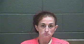 CHELSEA DENISE MARKSBERRY | 2017-10-04 15:00:00 Perry County, Indiana Booking