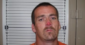 DELBERT RAY SUMPTER | 2017-10-04 23:21:00 Scott County, Missouri Booking