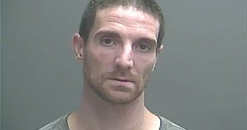 SHANE MARK BRASSEUR | 2017-10-04 00:23:00 Knox County, Indiana Booking