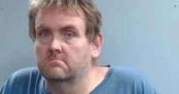 THEODORE FALLIS | 2017-10-05 22:06:00 Fayette County, Kentucky Booking