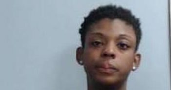 LAYLA HACKETT | 2017-10-06 12:04:00 Fayette County, Kentucky Booking