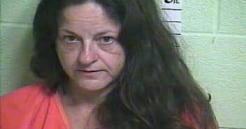 MELISSA ANN LAKES | 2017-10-07 12:16:00 Jackson County, Kentucky Booking
