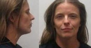 REBECCA MCLEMORE | 2017-10-08 02:46:00 Clark County, Indiana Booking