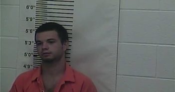 CHARLES E HALL | 2017-10-09 15:11:00 Lewis County, Kentucky Booking