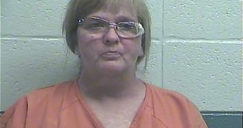 ANGELA R MANNING | 2017-10-10 19:52:00 Jessamine County, Kentucky Booking