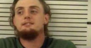 DEREK GOSNELL | 2017-10-12 00:23:00 Madison County, North Carolina Booking