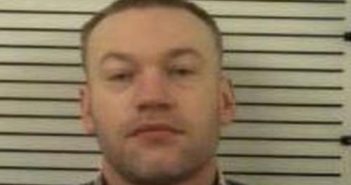 MATTHEW LIND | 2017-10-13 19:28:00 Madison County, North Carolina Booking
