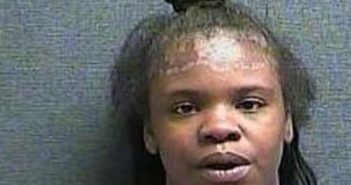 CASSANDRA WHITE | 2017-10-13 06:27:00 Boone County, Kentucky Booking