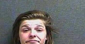 BREANNA HOLT | 2017-10-13 23:45:00 Boone County, Kentucky Booking