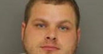 MICHAEL NEIGHBORS | 2017-10-13 13:45:00 Moore County, North Carolina Booking