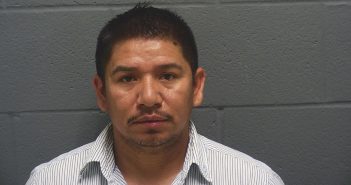 ELISEO CUEVAS-ALEMAN | 2017-10-15 03:33:00 Montgomery County, Indiana Booking