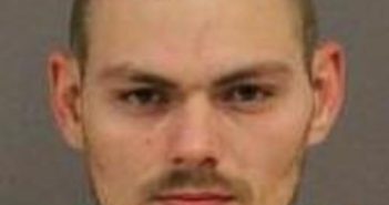 ROBERT BLAUVELT | 2017-10-15 19:57:00 Cayuga County, New York Booking