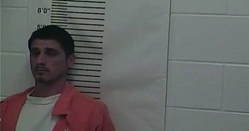 DUSTY R TIJERINA | 2017-10-16 20:27:00 Lewis County, Kentucky Booking