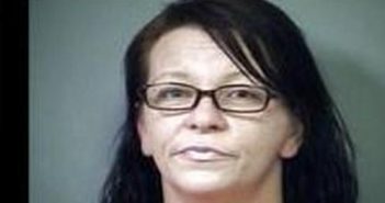JENNIFER JONES | 2017-10-17 17:03:00 Charlotte County, Virginia Booking