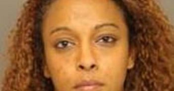 LASHANDA SCHWARCBHER | 2017-10-17 15:53:00 Moore County, North Carolina Booking