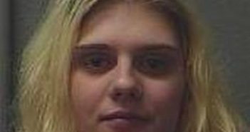 ALEXUS BULLARD | 2017-10-18 16:32:00 Benewah County, Idaho Booking