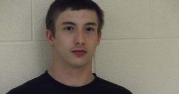 ERIK SANDERS | 2017-10-18 09:20:00 Taylor County, Kentucky Booking