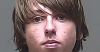 DAMIEN XAVIER MCNEIL | 2017-10-18 11:02:00 Isabella County, Michigan Booking