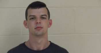 JOSHUA HICKS | 2017-10-18 15:22:00 Taylor County, Kentucky Booking