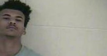 AUSTYN THORTON | 2017-10-18 11:12:00 Taylor County, Kentucky Booking