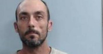 GEORGE MONDELLI | 2017-10-21 22:18:00 Fayette County, Kentucky Booking