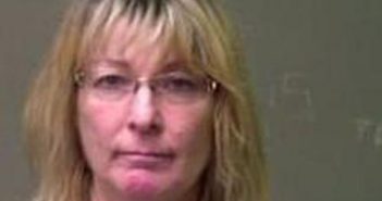 PAMELA SANDERSON | 2017-10-22 04:35:00 Oklahoma County, Oklahoma Booking