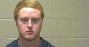 CHRISTOPHER BANSON | 2017-10-24 08:39:00 Coffee County, Tennessee Booking